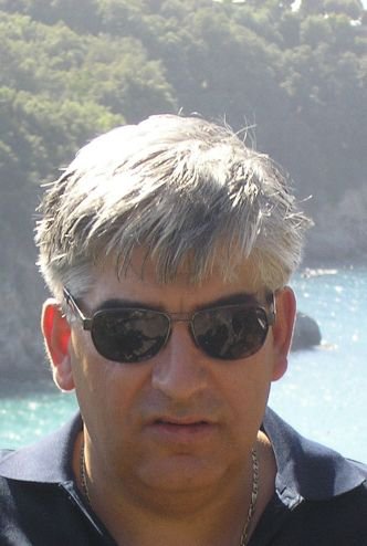 Dr. Cosimo Magnolo