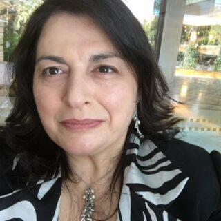 Dr. Elisabetta Russo