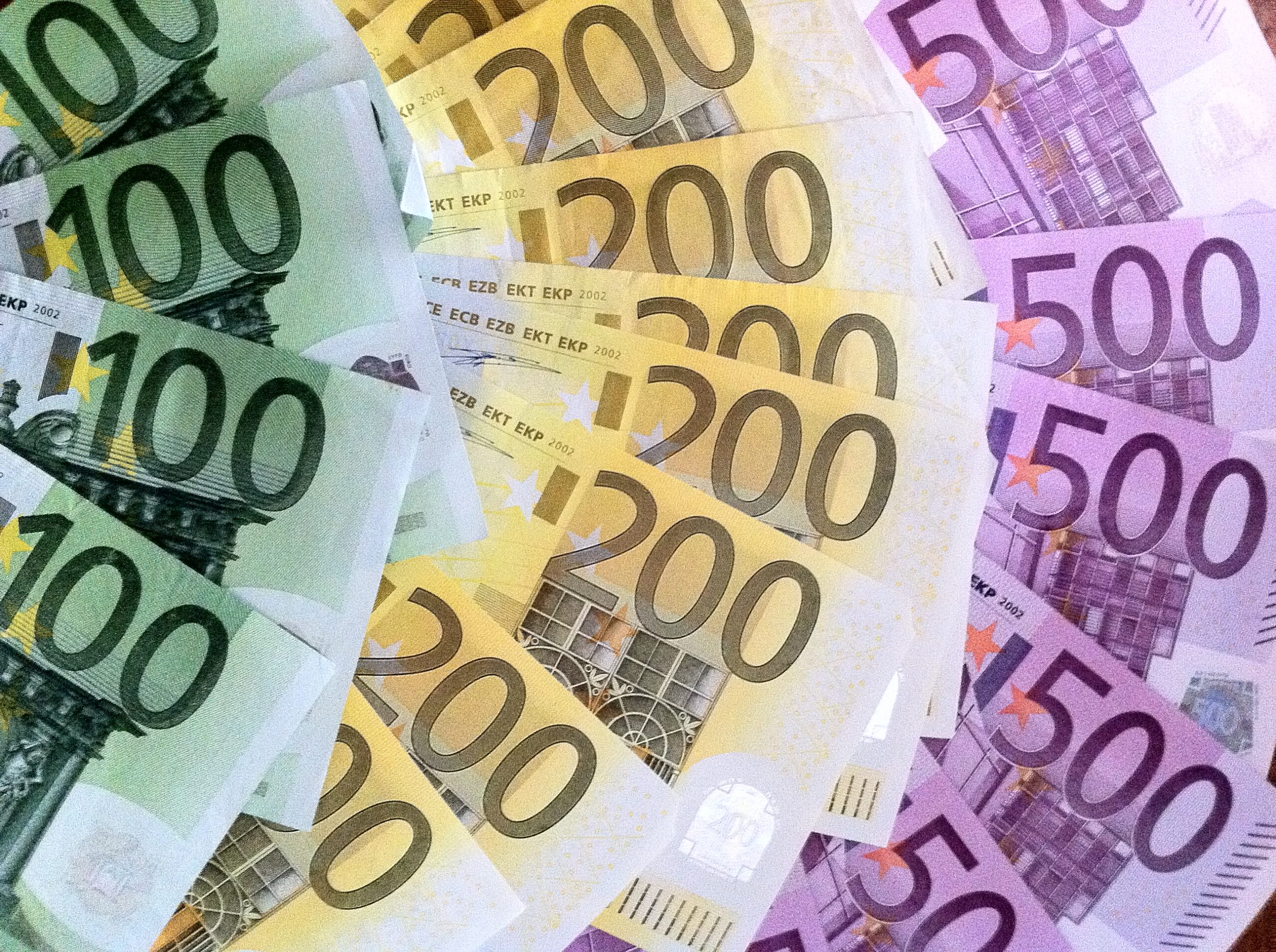 Come dedurre integralmente le spese per sponsorizzazioni